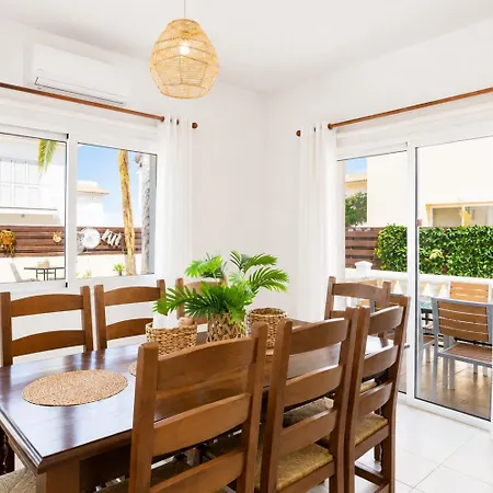 Villa Argiro Bright *